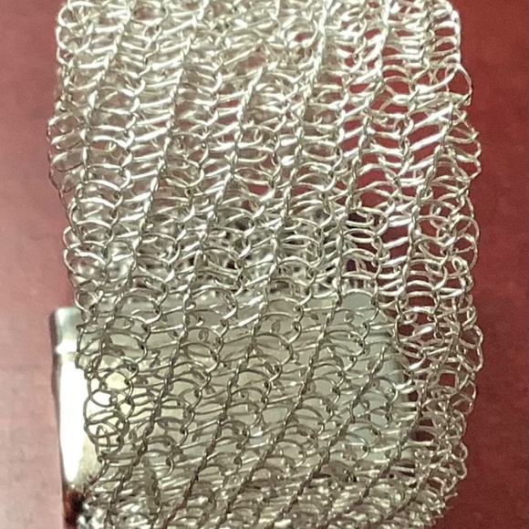 Jewelry - Picture 3 of 4